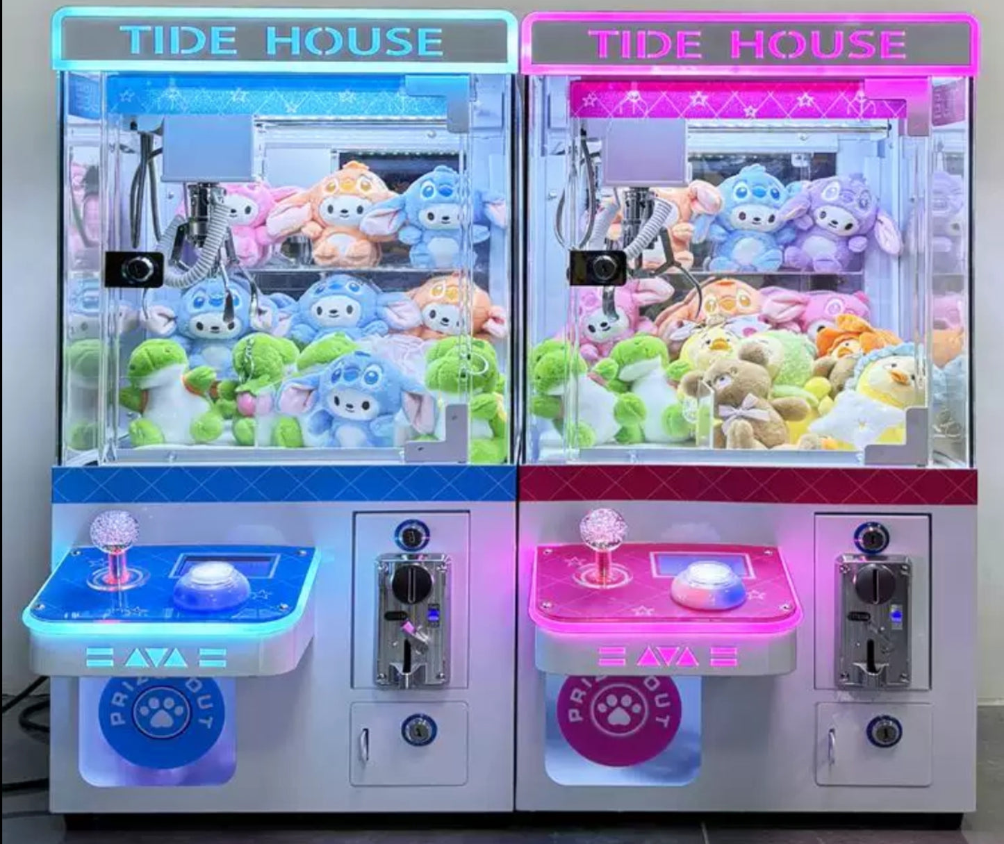 Tide house claw machine